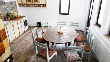 Фото номера Трехместный номер с видом на горы Гостевой дом Kassandrova House г. Bratsigovo 27